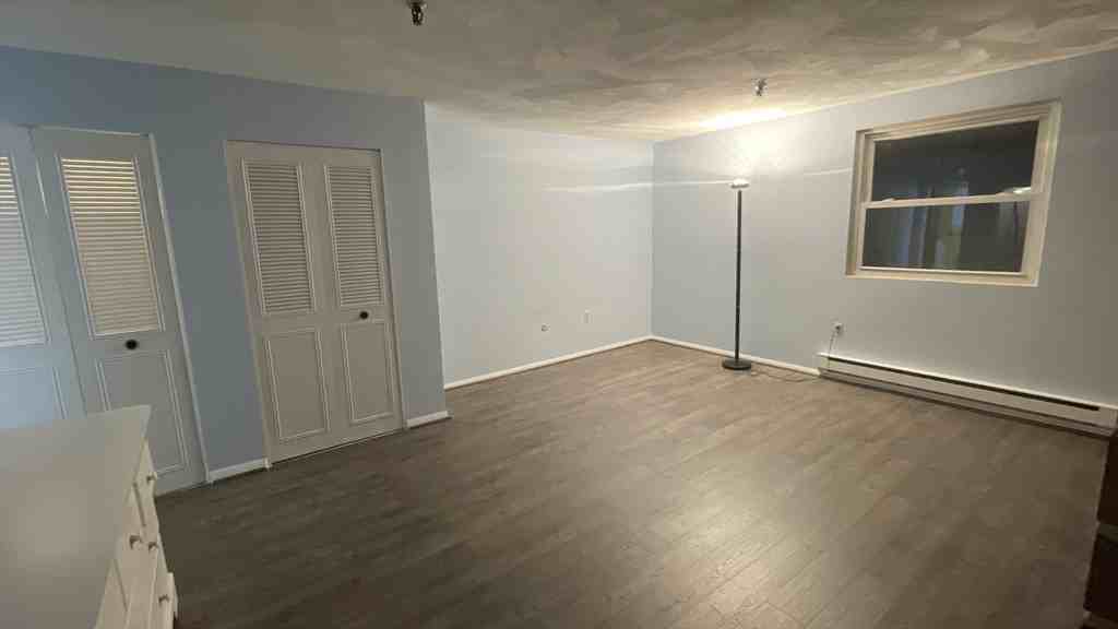 115 W Squantum St #613 - Photo 4 of 15