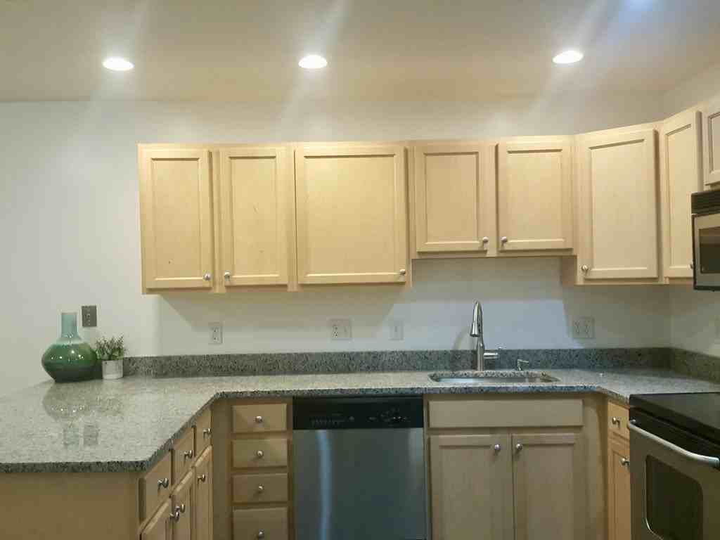 25 Alpine St #10 - Photo 2 of 18