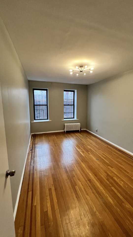 3105 Brighton 3rd St #6A - Photo 3 of 9