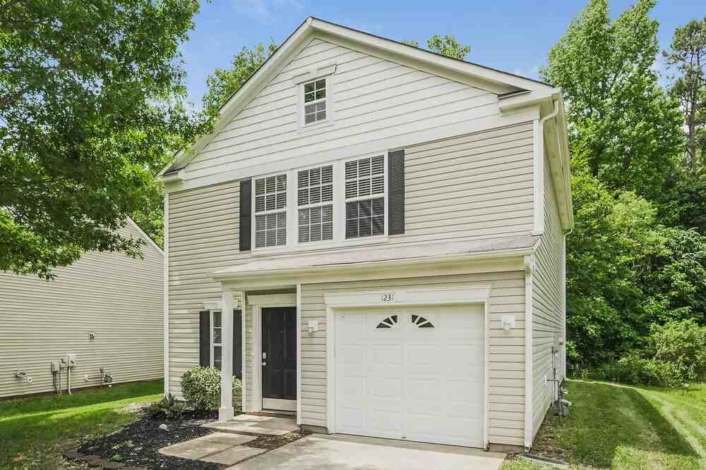 1231 Willow Bridge Ct - Photo 4 of 17