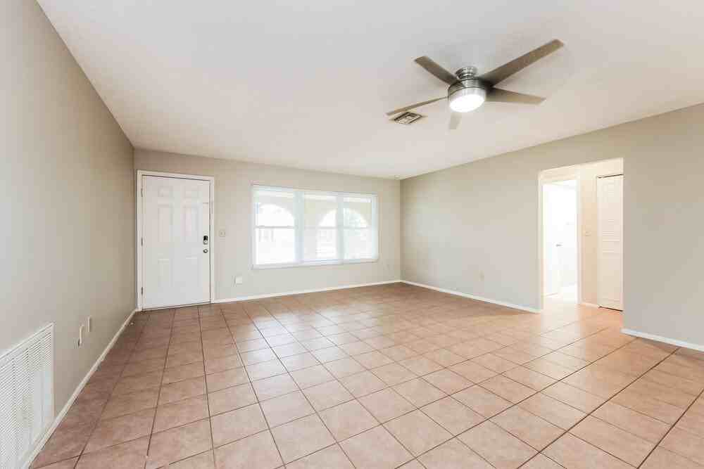 2179 Alton Rd - Photo 5 of 16