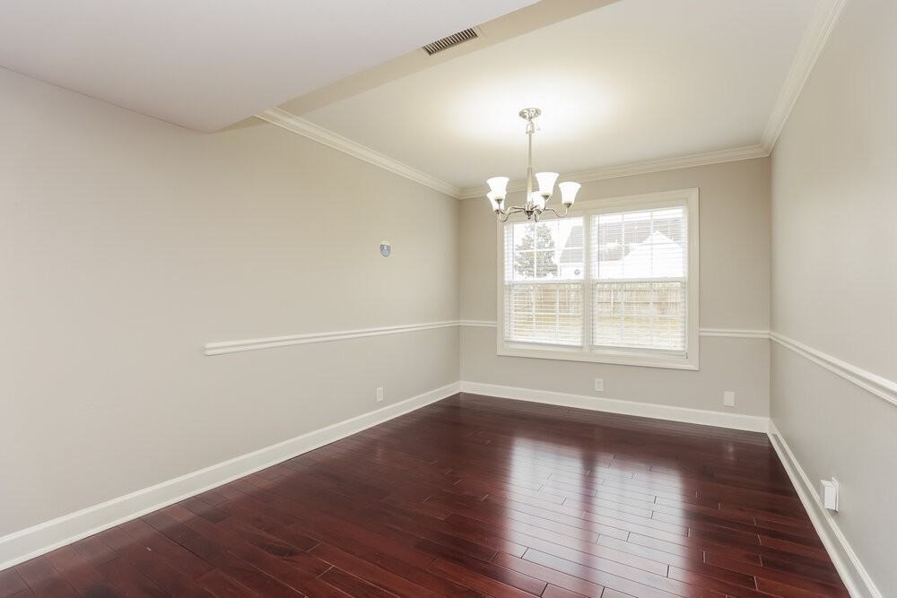 1316 Nicole Ln - Photo 6 of 17