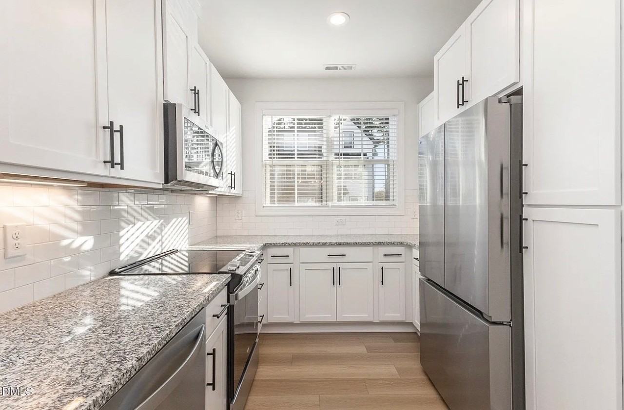 4801 Gossamer Ln - Photo 6 of 12