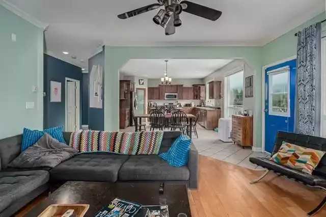 46034 Sherwood Dr - Photo 6 of 20