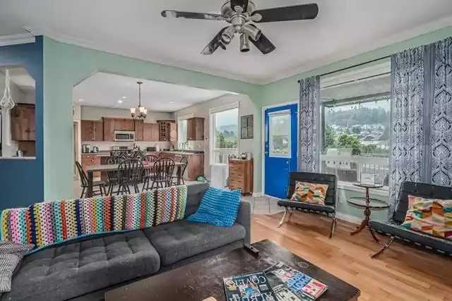 46034 Sherwood Dr - Photo 7 of 20