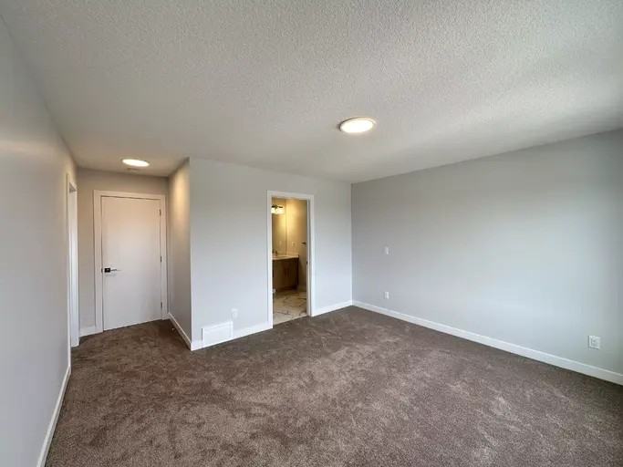 415 Genesis Crt #415 - Photo 7 of 9