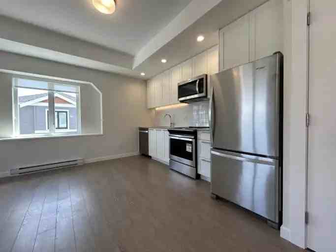 4754 Hazelnut Way #B - Photo 2 of 4