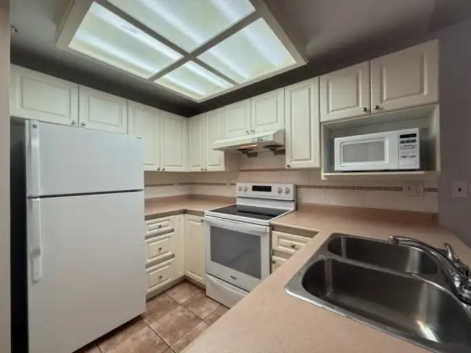 6475 Chester St #310 - Photo 4 of 26