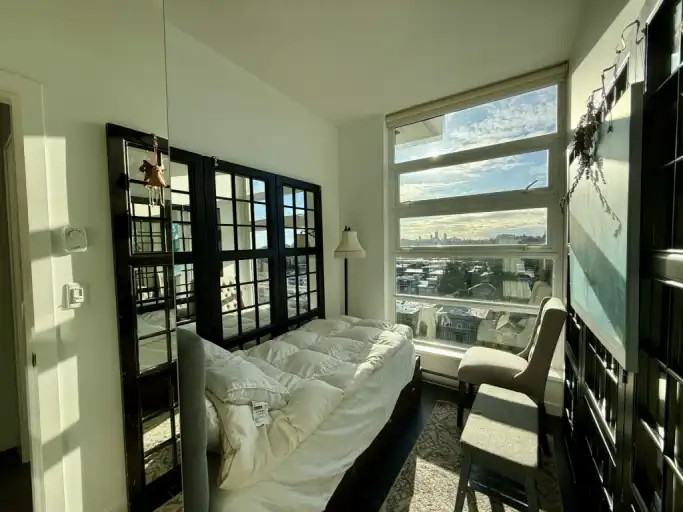 2550 Spruce St #1102 - Photo 6 of 29