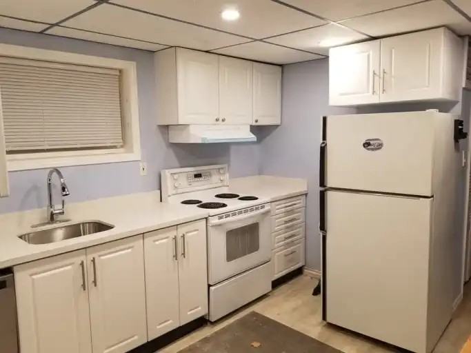 4127 Taffey Cres #BS - Photo 2 of 7