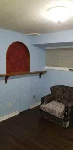 4127 Taffey Cres #BS - Photo 5 of 7