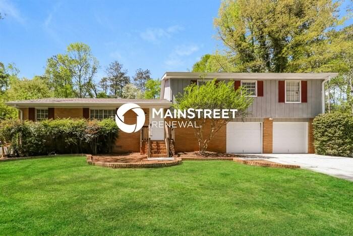 2255 Kings Forest Dr Se