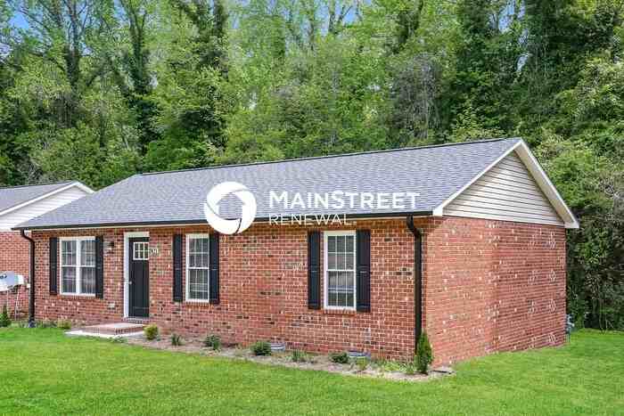 821 Dogwood Cir - Photo 4 of 17