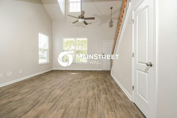 5433 Sky Hill Dr - Photo 5 of 18