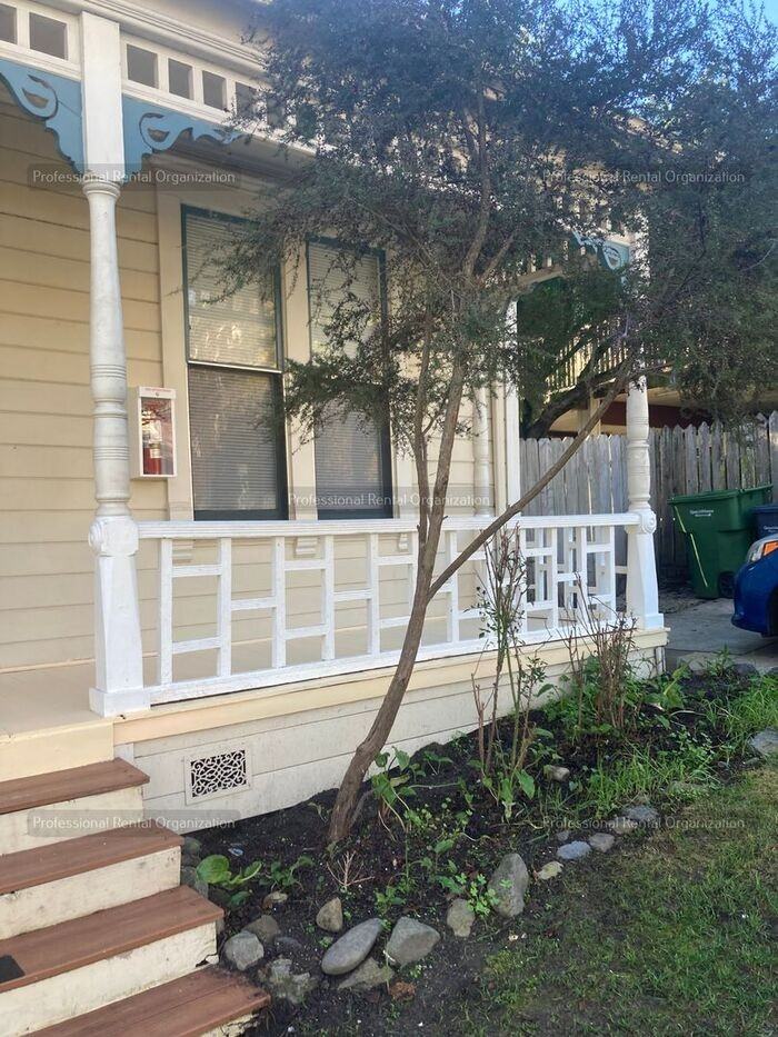 27 Union St - Photo 3 of 34