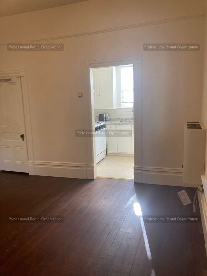 27 Union St - Photo 6 of 34