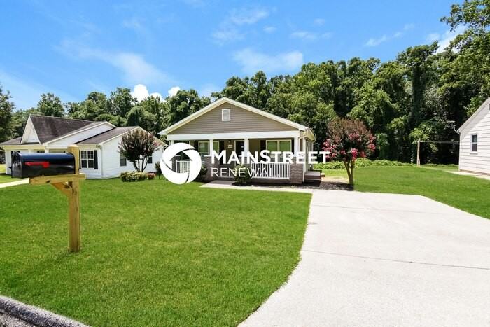 2834 Edwards St - Photo 4 of 17