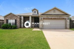 featured image of 909 N Donald Way