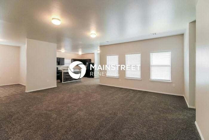 909 N Donald Way - Photo 5 of 17