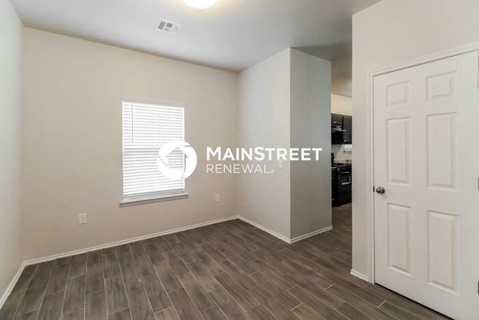 909 N Donald Way - Photo 6 of 17