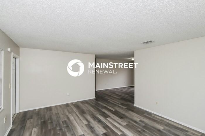 1460 Cass Ave Nw - Photo 4 of 16