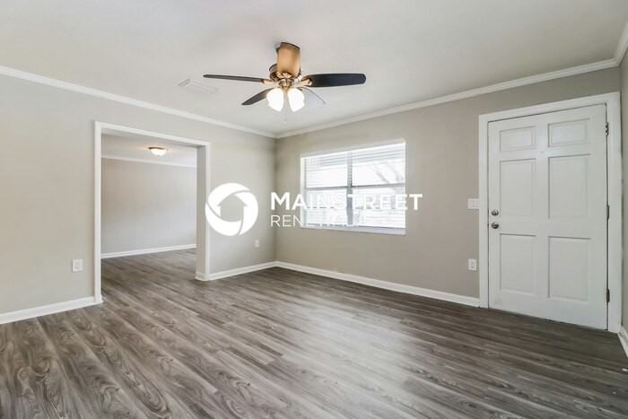 606 Patrick Ave - Photo 5 of 16