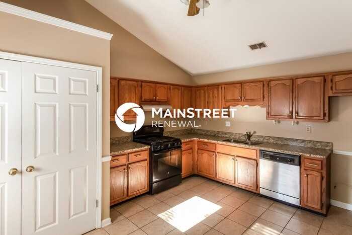 7154 Brandee Dr - Photo 5 of 16