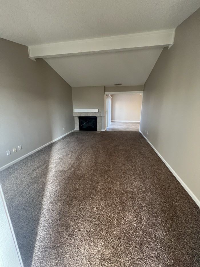 7956 Orchard Woods Cir - Photo 4 of 15