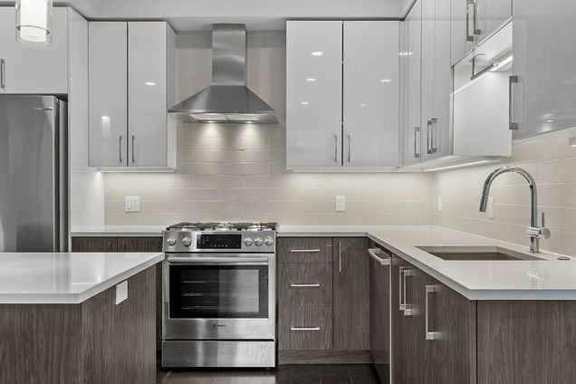 124 Highland Ave - Photo 4 of 26