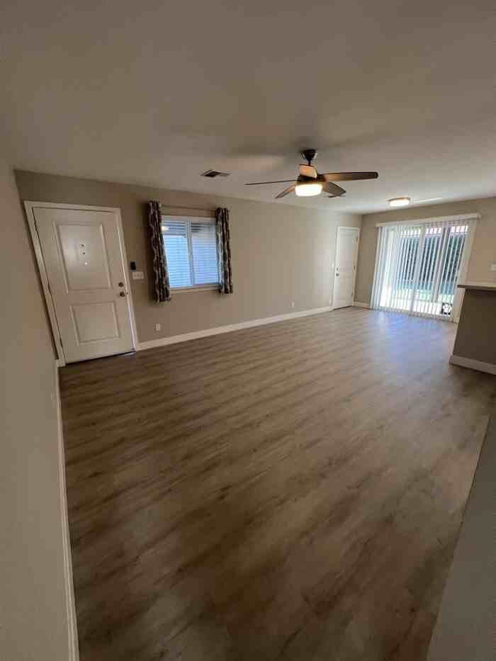 5535 Skyridge Dr - Photo 3 of 24