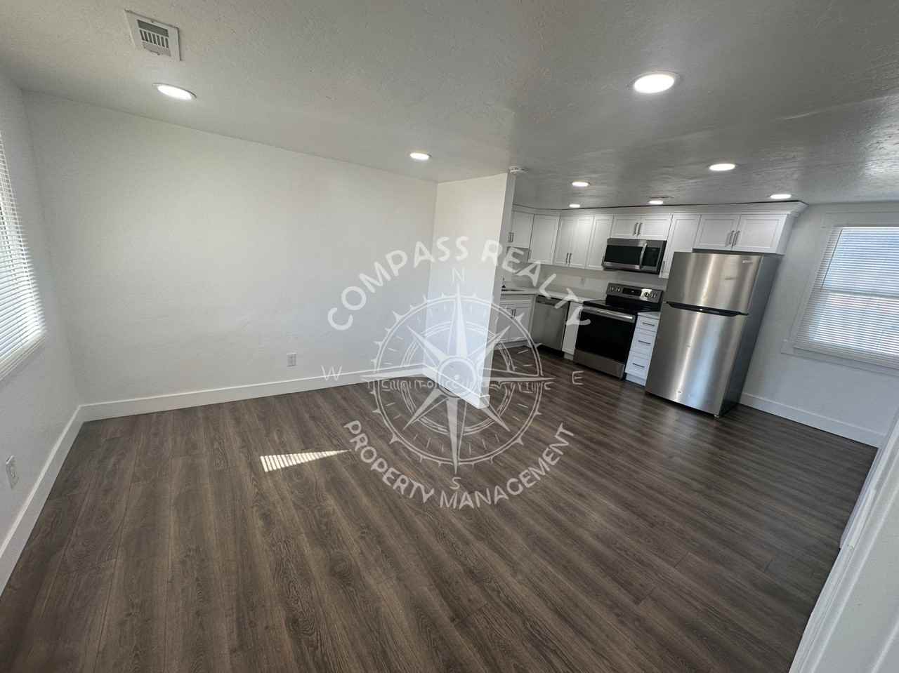 245 Marvista Lane - Photo 4 of 13