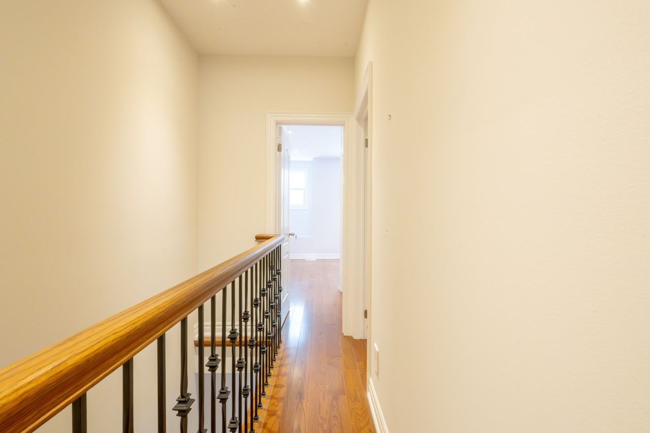 398 Crawford Street - Photo 6 of 22