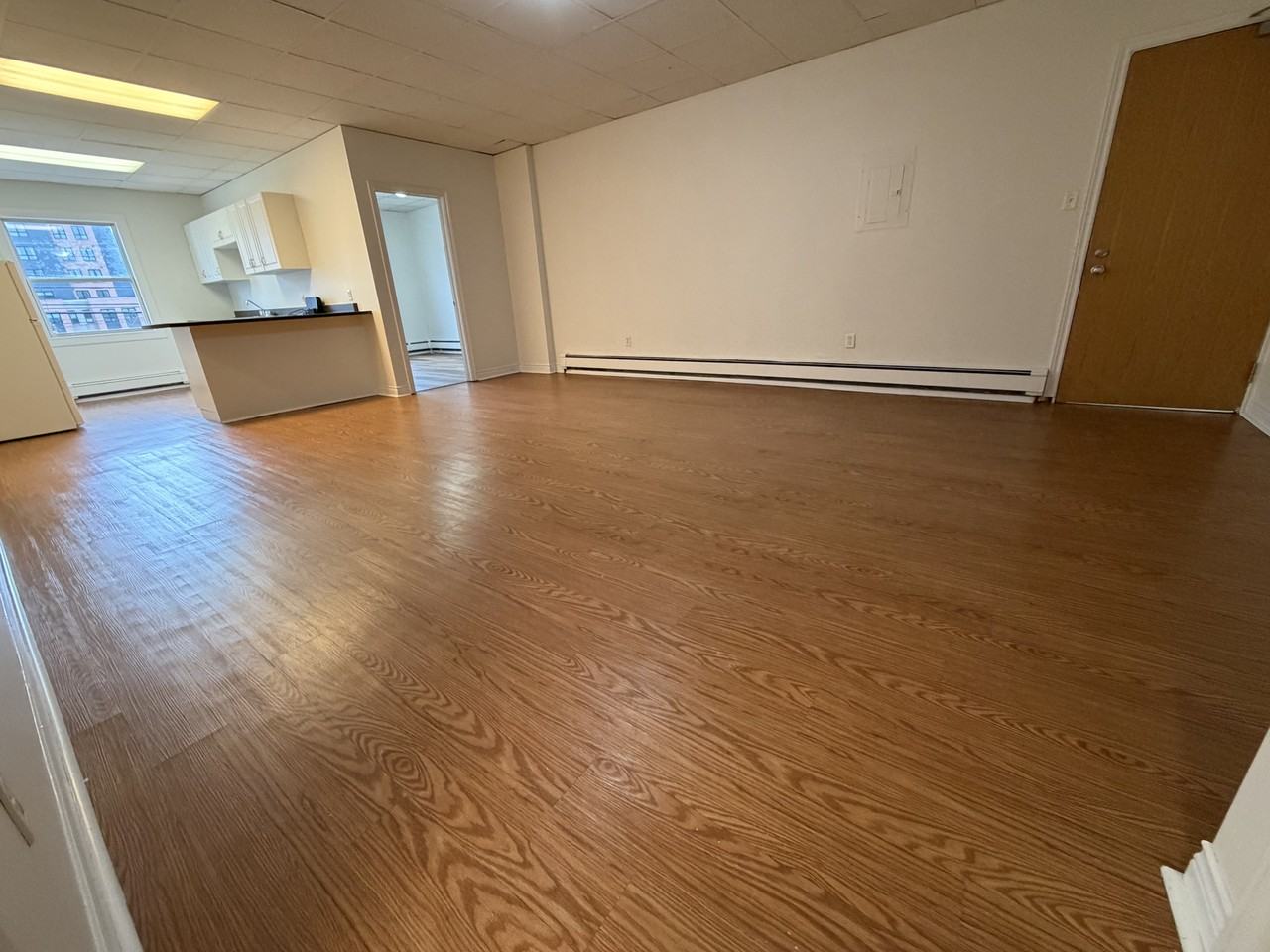 6243 Quinpool Road #B - Photo 4 of 47