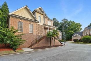 1711 Summit Glen Ln Ne #1 - Photo 1 of 1