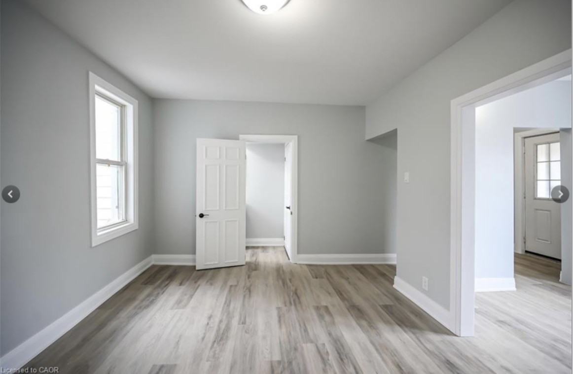 1024 Cannon St East - Photo 7 of 21