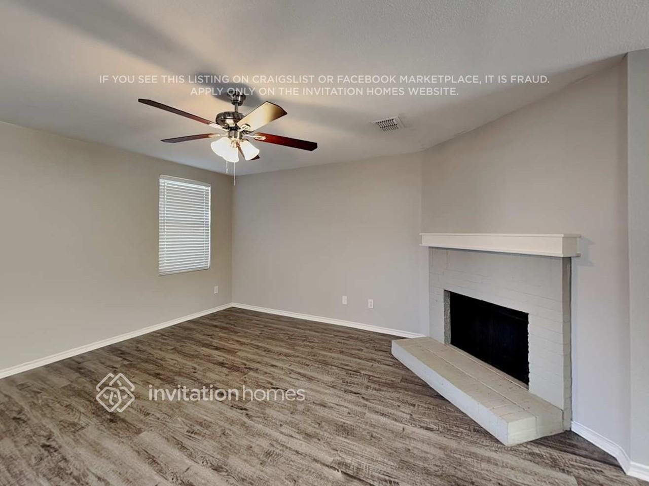 1230 Sullivan Dr - Photo 4 of 20