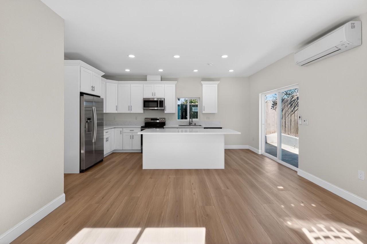 8090 Flanders Dr #1 - Photo 7 of 30