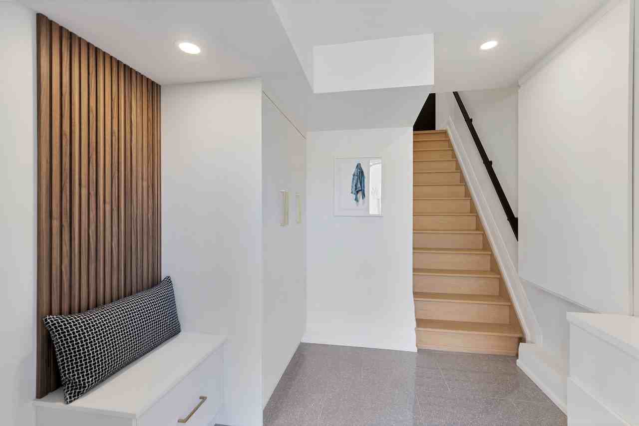 189 Concord Avenue #A - Photo 4 of 15