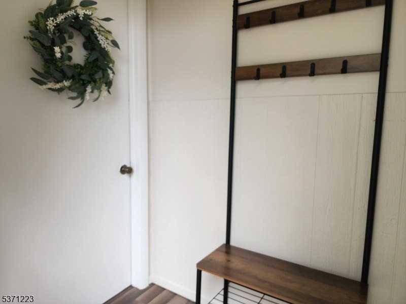 81 Church St - Photo 2 of 27