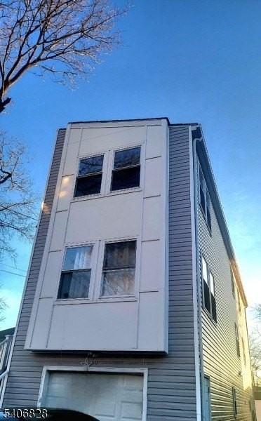 10 Shaw Ave #2 - Photo 2 of 14