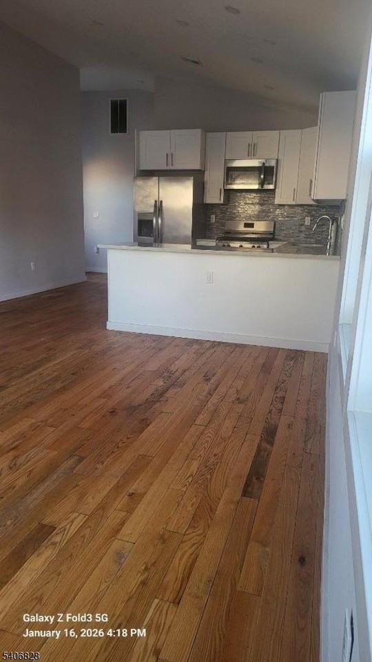 10 Shaw Ave #2 - Photo 5 of 14