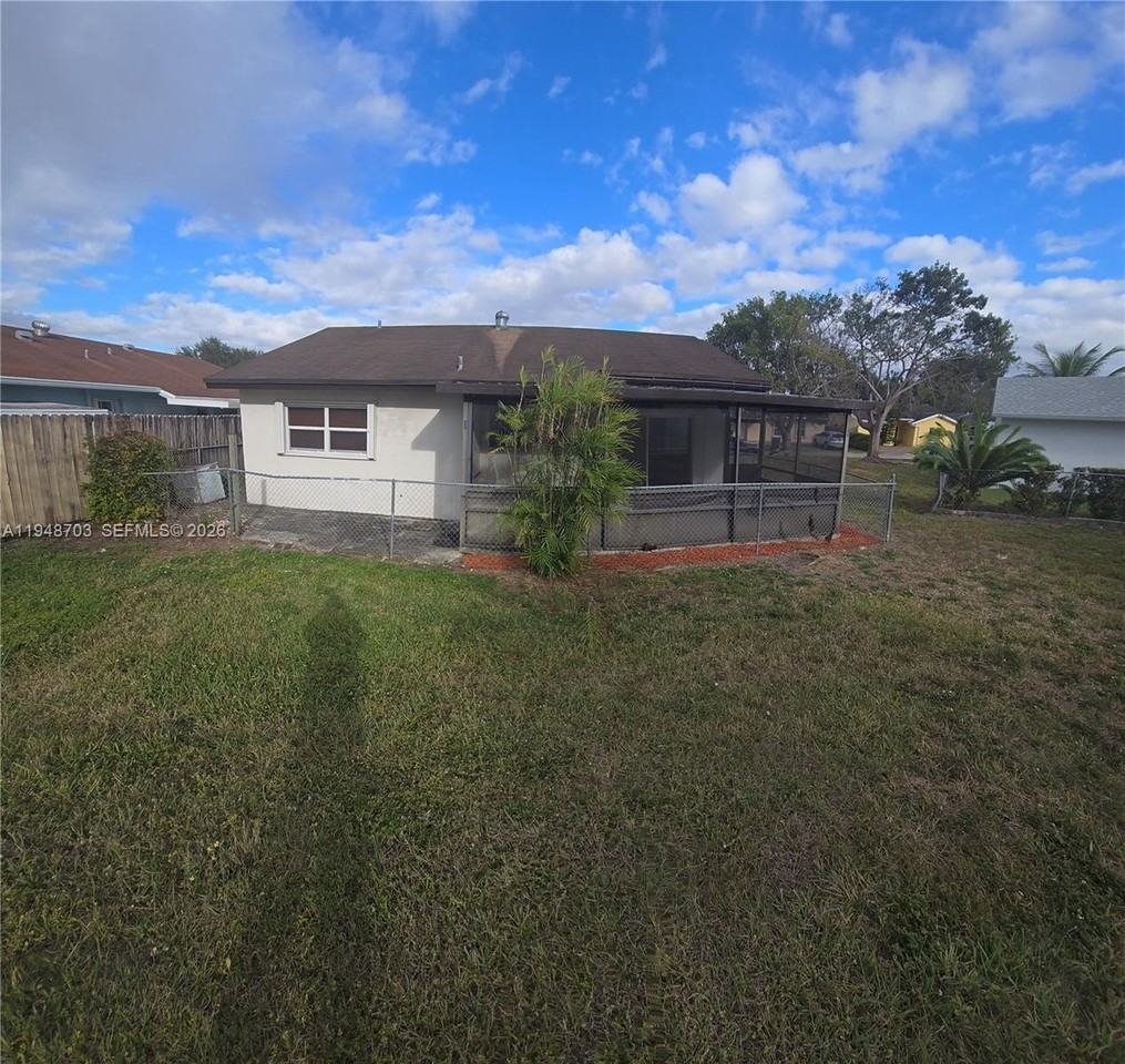 4320 Sw 138th Ct #4320 - Photo 5 of 31