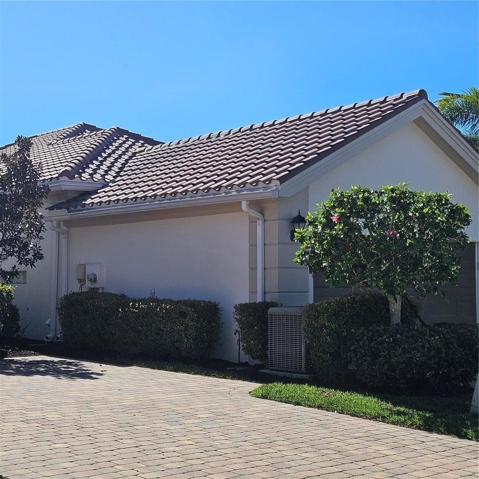 13415 Coluccio St - Photo 3 of 39