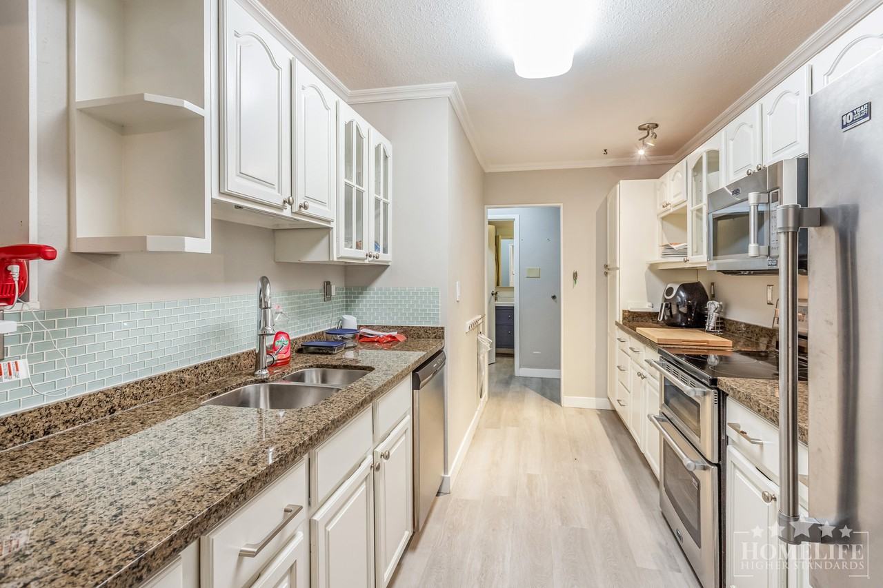 3411 Springfield Dr - Photo 7 of 16