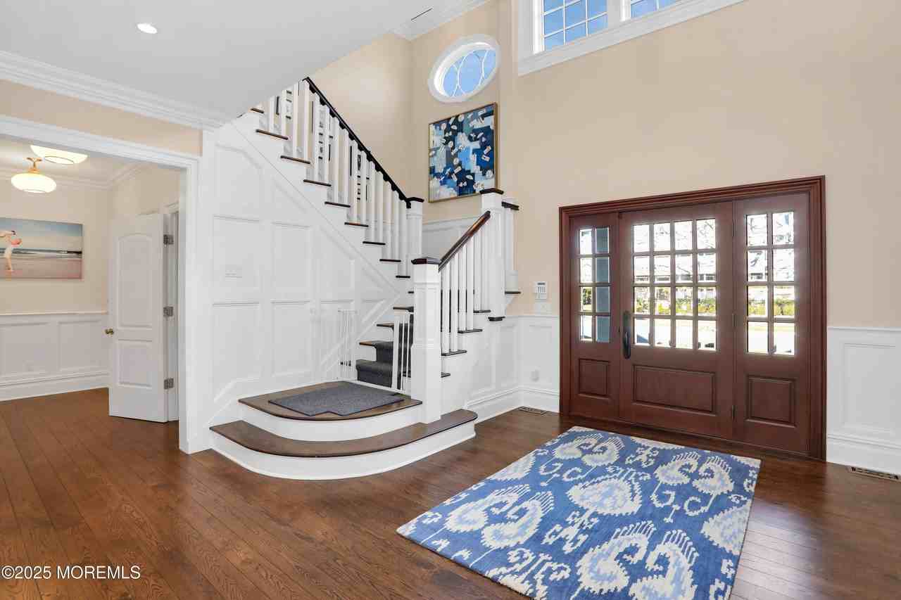 101 Tuttle Ave - Photo 6 of 50