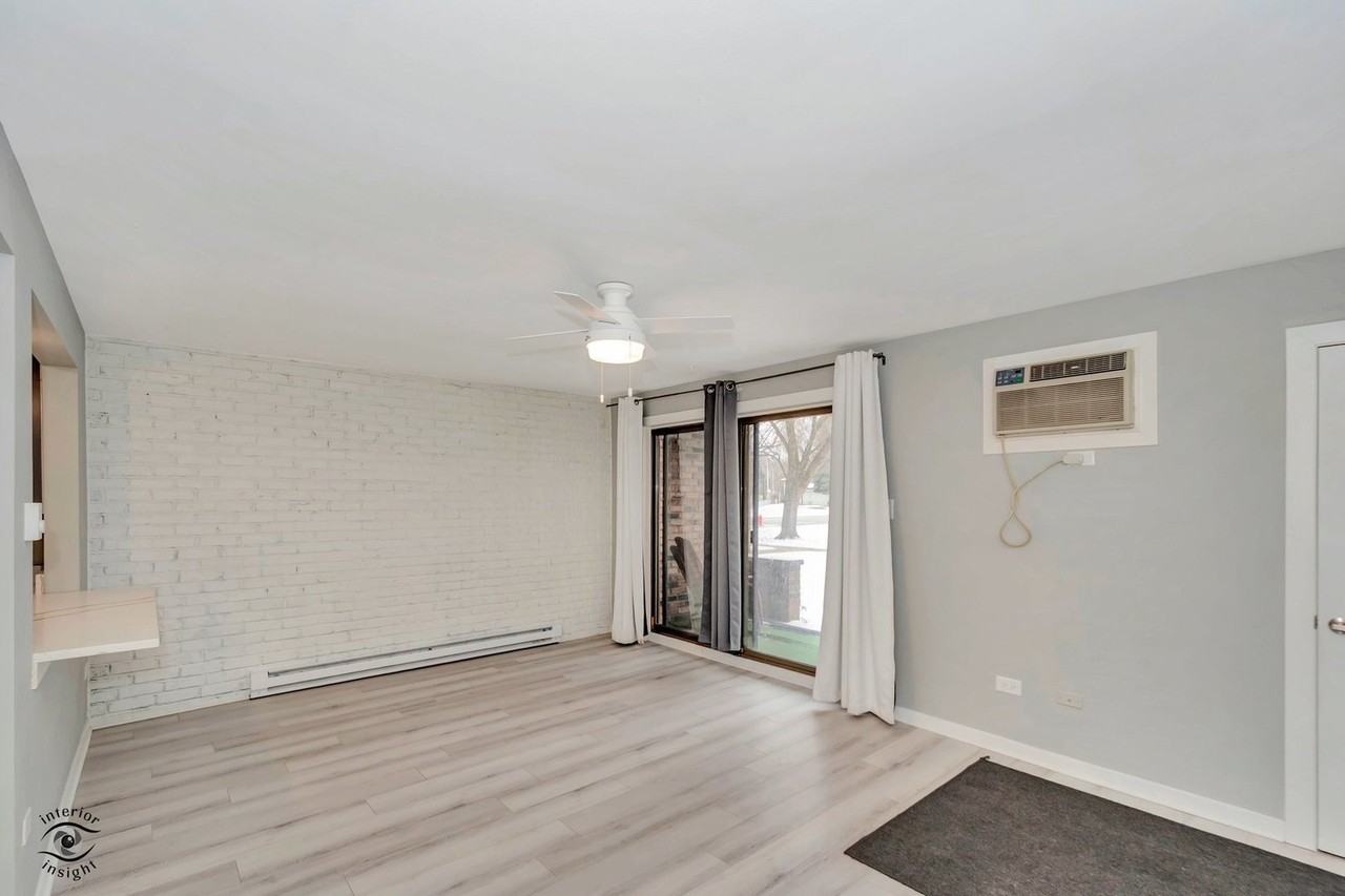 7302 Blackstone Ave Apt 7 #7 - Photo 2 of 25