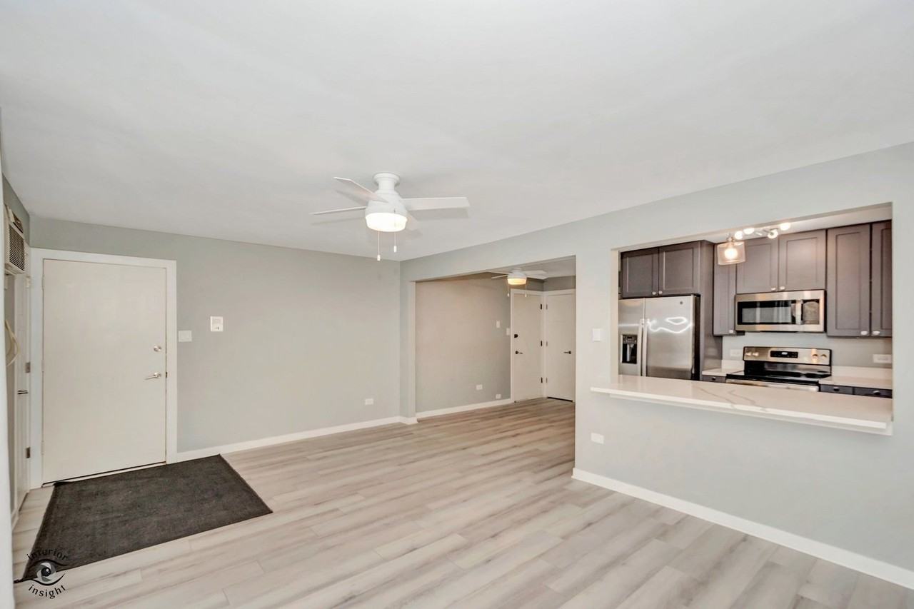 7302 Blackstone Ave Apt 7 #7 - Photo 6 of 25