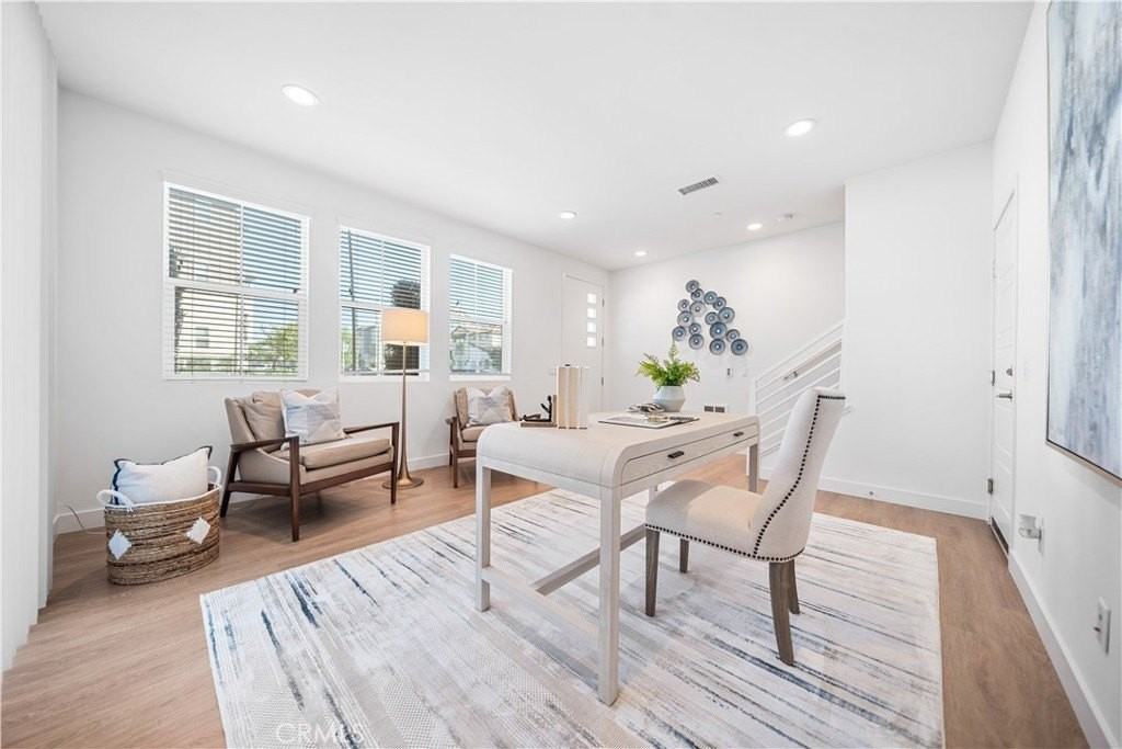 11016 Getaway Dr - Photo 5 of 49