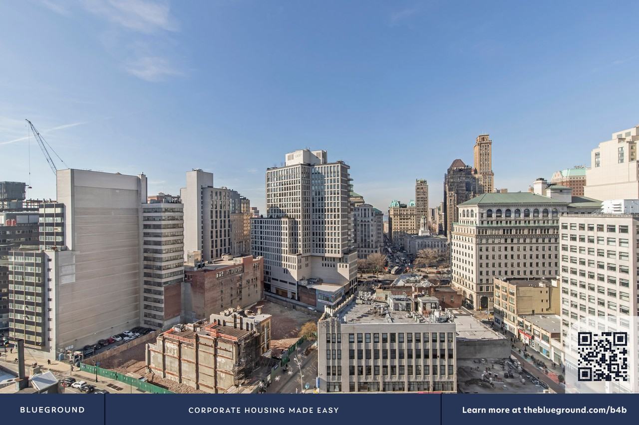 150 Lawrence Street - Photo 5 of 31