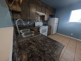 featured image of 121 W Avenue A